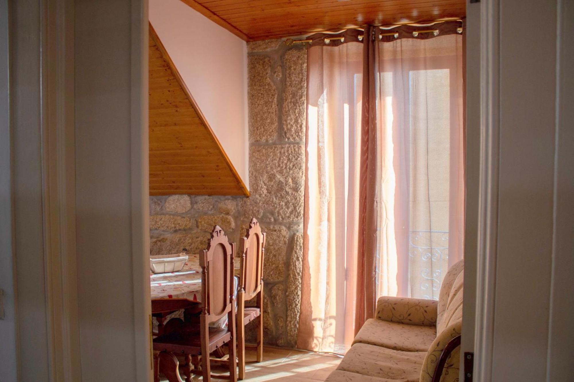 Casa Da Carreira De Apartment Loriga